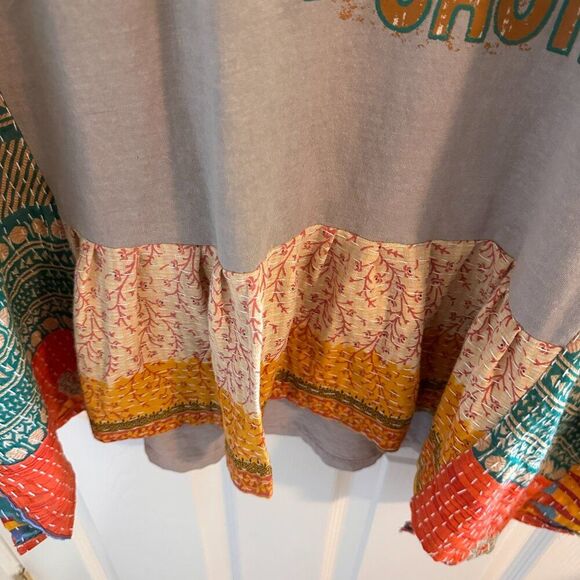 Custom Johny Cash Upcycled Kantha Graphic Tee / Boho Tunic Top - Picture 3 of 6